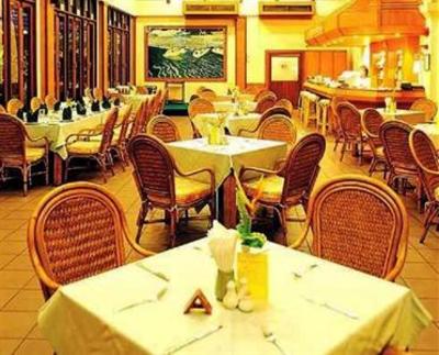фото отеля Botany Beach Resort