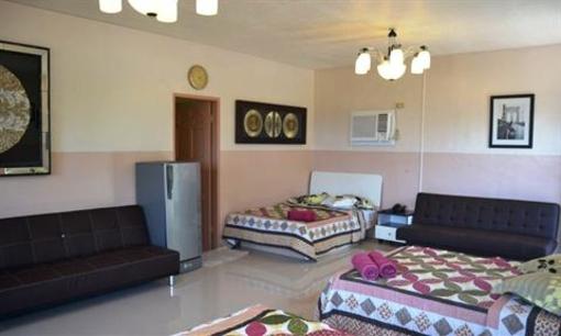 фото отеля Hannahs Beach Resort Pagudpud