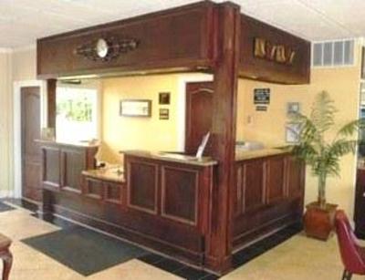 фото отеля Travelodge Shreveport