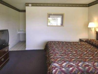 фото отеля Travelodge Shreveport