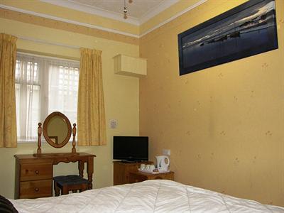 фото отеля Kingswinford Guest House Paignton