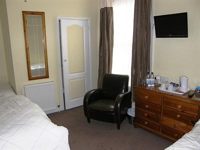 фото отеля Kingswinford Guest House Paignton