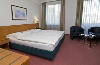 фото отеля Hotel Royal Cologne