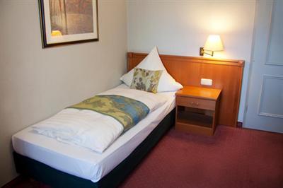 фото отеля Hotel Royal Cologne