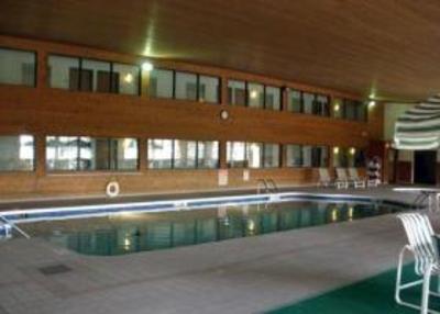 фото отеля Econo Lodge Inn & Suites Green Bay