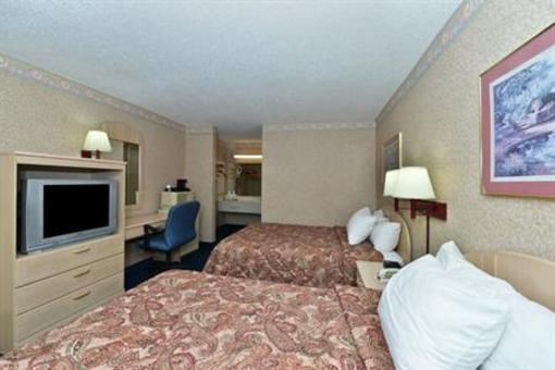фото отеля Americas Best Value Inn Greensboro