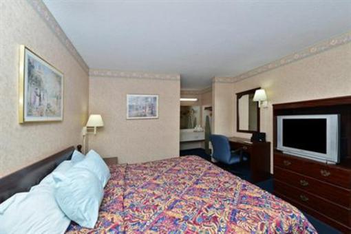 фото отеля Americas Best Value Inn Greensboro