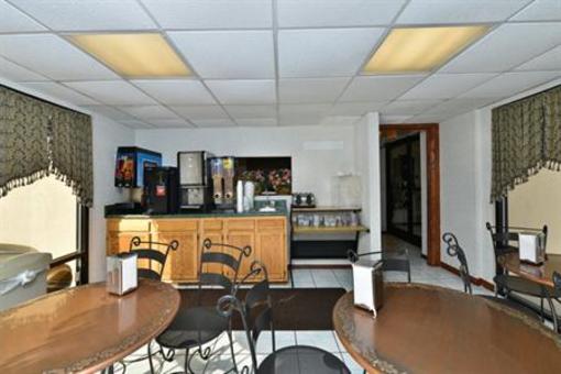фото отеля Americas Best Value Inn Greensboro
