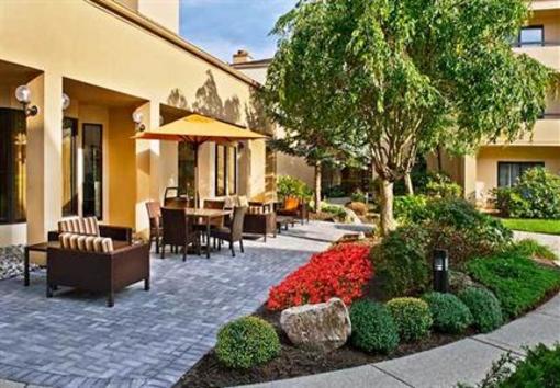 фото отеля Courtyard Hanover Whippany