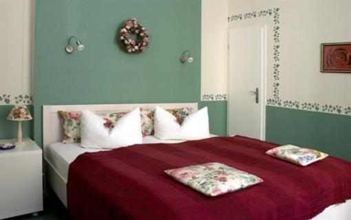 фото отеля Hotel Pension Senta Berlin