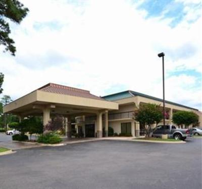 фото отеля BEST WESTERN Pinehurst Inn