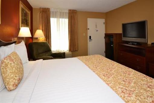 фото отеля BEST WESTERN Pinehurst Inn