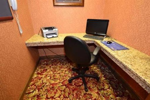 фото отеля BEST WESTERN Pinehurst Inn