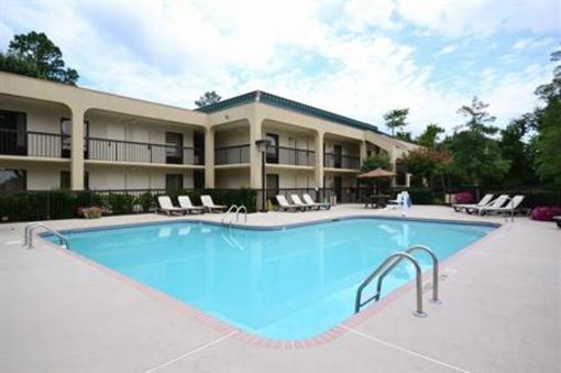 фото отеля BEST WESTERN Pinehurst Inn