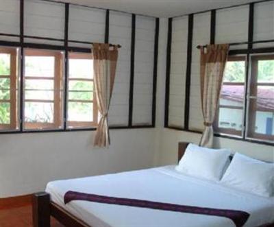 фото отеля J & J Guesthouse