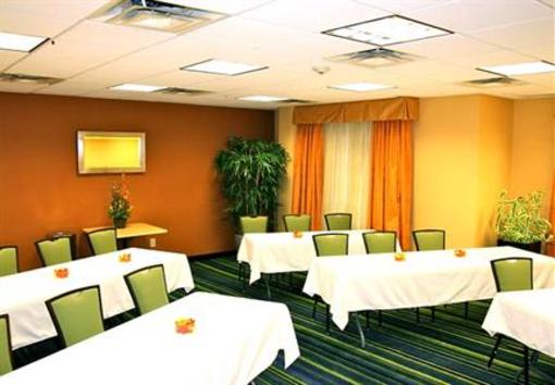 фото отеля Fairfield Inn & Suites Youngstown Austintown