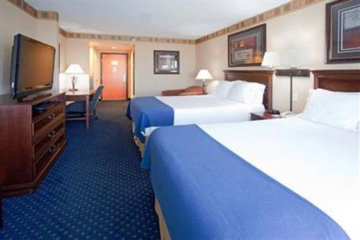 фото отеля Holiday Inn Express Hotel & Suites Cheyenne