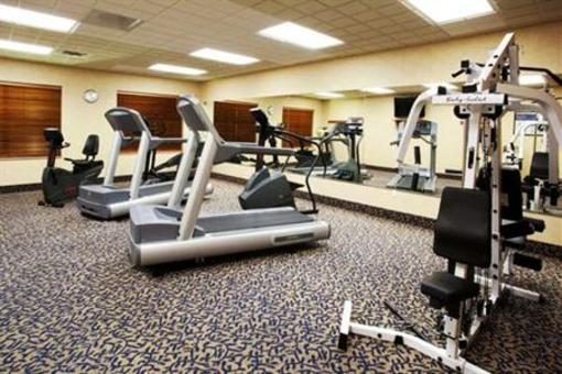 фото отеля Holiday Inn Express Hotel & Suites Cheyenne