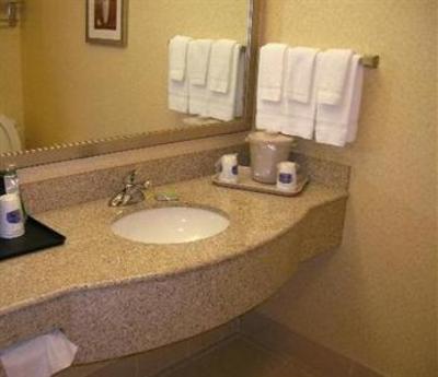 фото отеля Fairfield Inn & Suites Murfreesboro