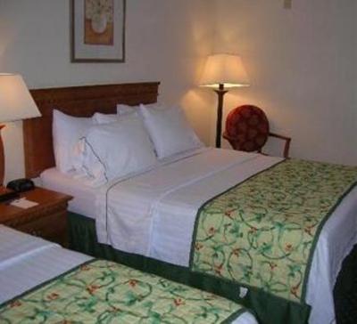 фото отеля Fairfield Inn & Suites Murfreesboro