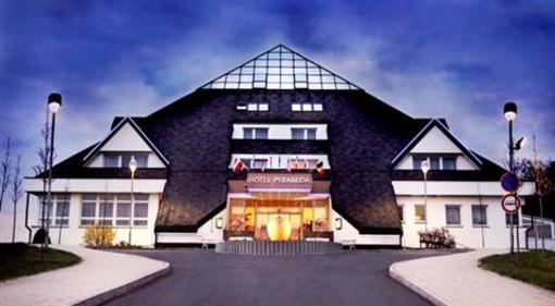фото отеля Hotel Pyramida