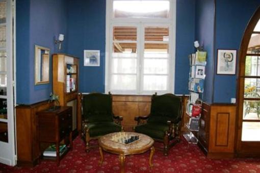 фото отеля Hostellerie De La Roseraie Cazaubon