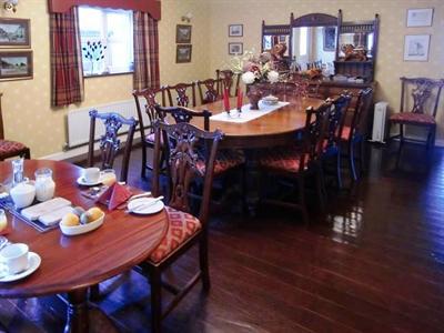 фото отеля Buckfield Inn Westport (Ireland)