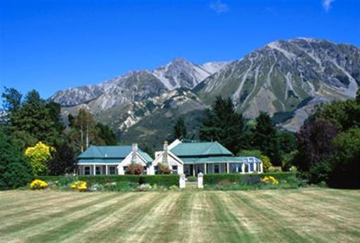 фото отеля Grasmere Lodge Cass