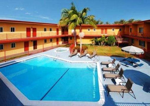 фото отеля Quality Inn & Suites Anaheim at the Park