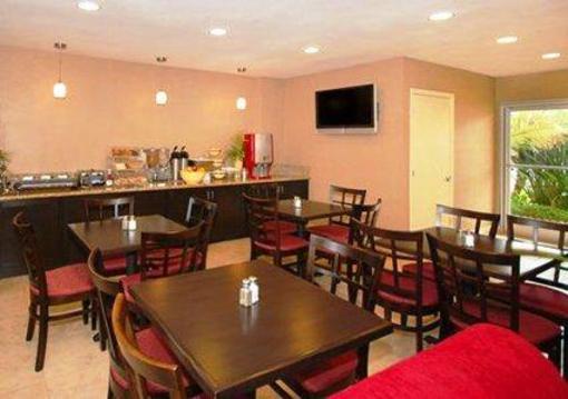фото отеля Quality Inn & Suites Anaheim at the Park