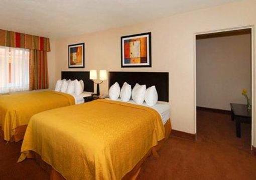 фото отеля Quality Inn & Suites Anaheim at the Park