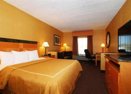 фото отеля Comfort Suites Southpark