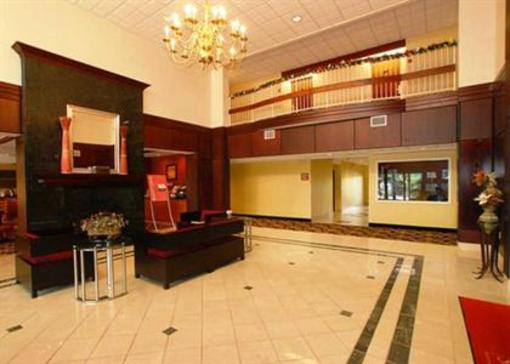 фото отеля Comfort Suites Southpark