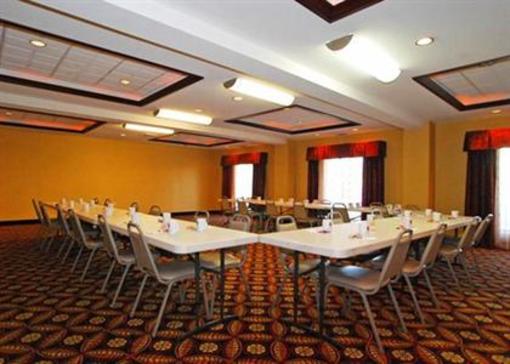 фото отеля Comfort Suites Southpark