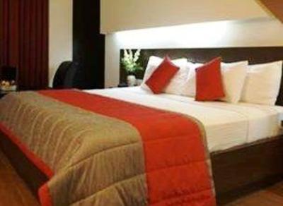 фото отеля 9 Marks Inn Bangalore