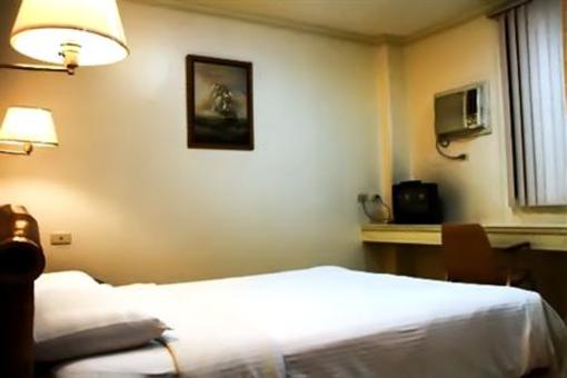 фото отеля The Beverly Boutique Business Hotel Cebu