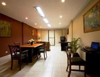 фото отеля The Beverly Boutique Business Hotel Cebu