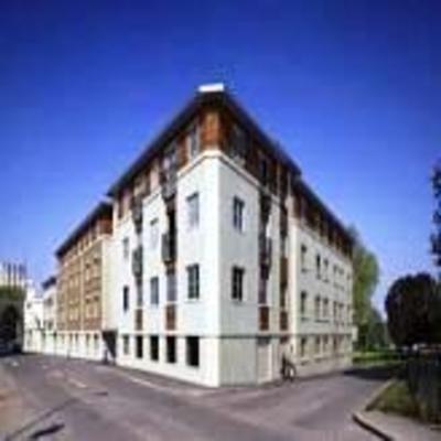 фото отеля Geometric Apartments Bristol
