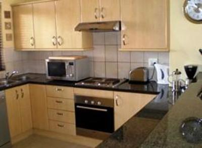 фото отеля Island Letting - Crystal Towers Residences