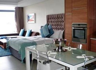 фото отеля Island Letting - Crystal Towers Residences