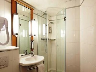 фото отеля Ibis Paris Bastille rue de Reuilly