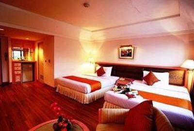 фото отеля Sawasdee Lang Suan Inn Bangkok