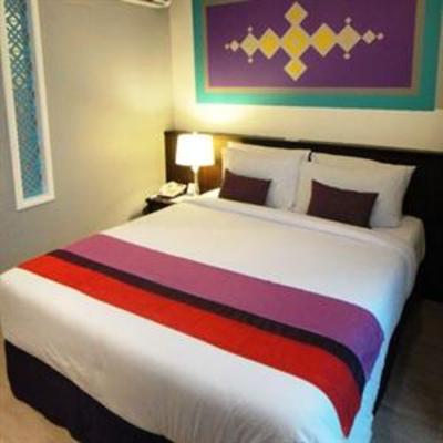 фото отеля Sawasdee Lang Suan Inn Bangkok