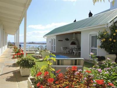 фото отеля Gordon's Beach Lodge