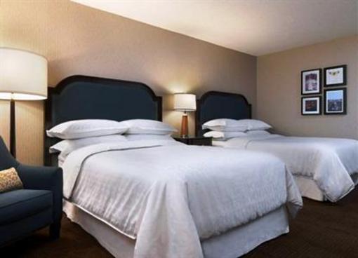 фото отеля Sheraton Westport Plaza Hotel St. Louis