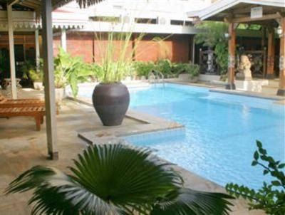 фото отеля Istana Batik Ratna Hotel Yogyakarta