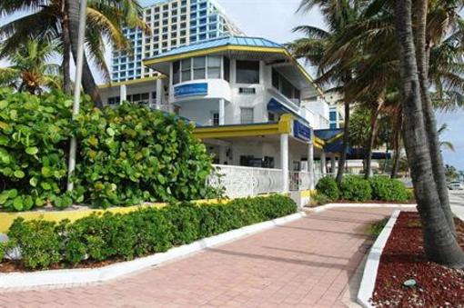 фото отеля Avalon Waterfront Inns Beach Resort