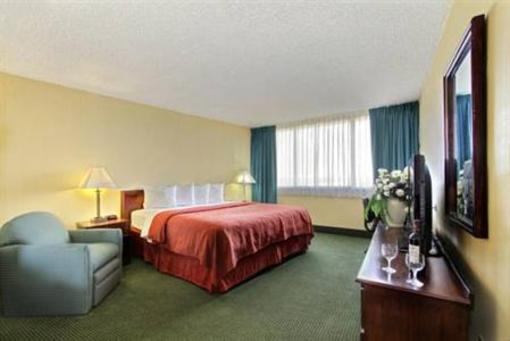 фото отеля Quality Inn Central Denver