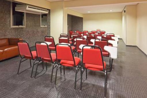 фото отеля Holiday Inn Express Sumare Ave