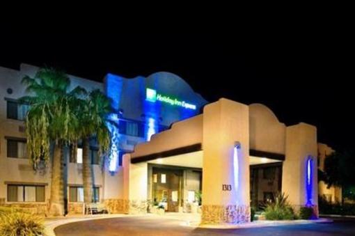 фото отеля Holiday Inn Express Phoenix -I-10 West Goodyear